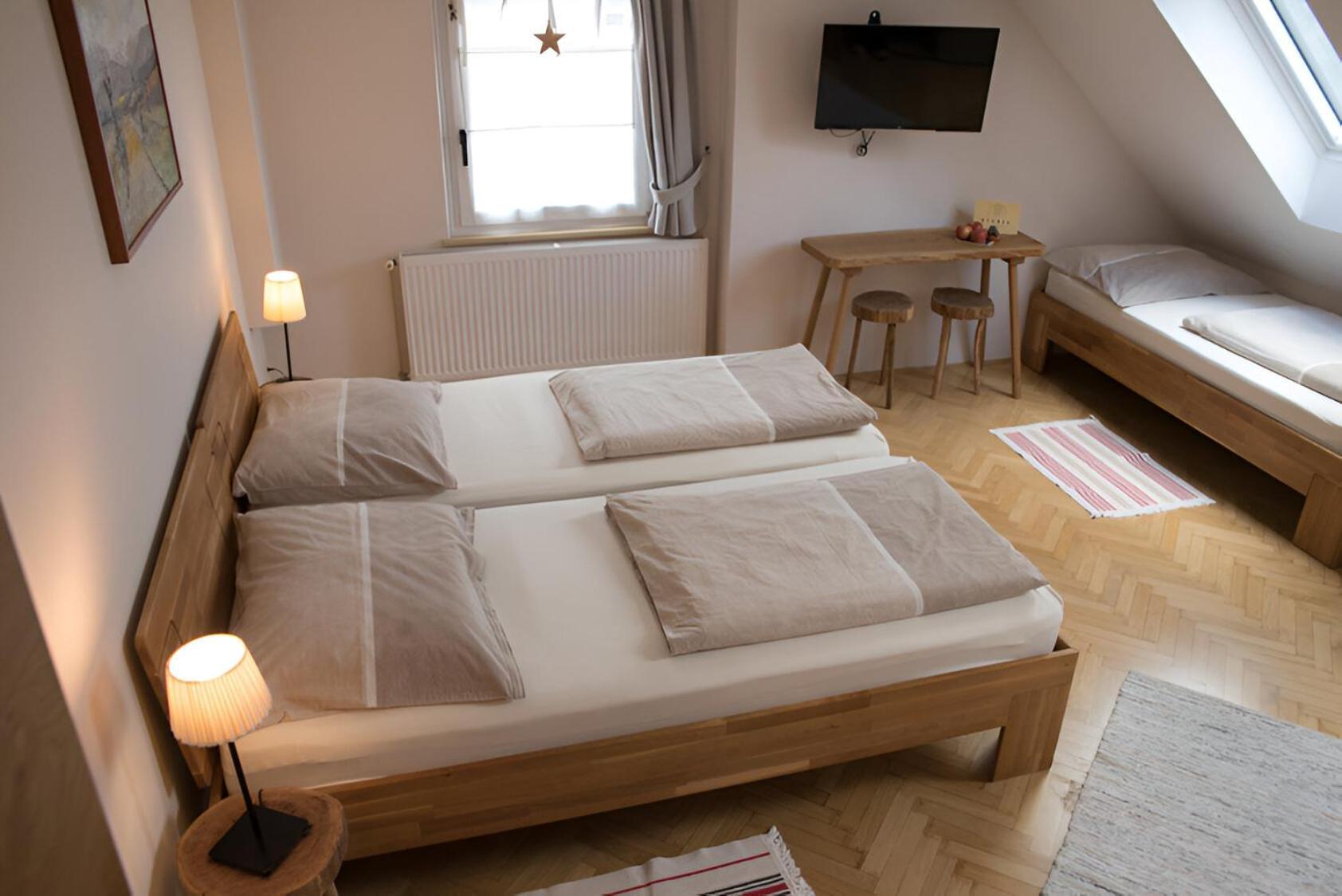 Bed & Breakfast Dvorec Petrovce Ngoại thất bức ảnh